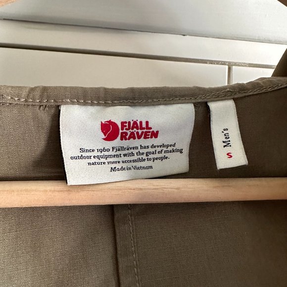 Fjallraven Abisko Lite Trekking Jacket barely used - Picture 4 of 6